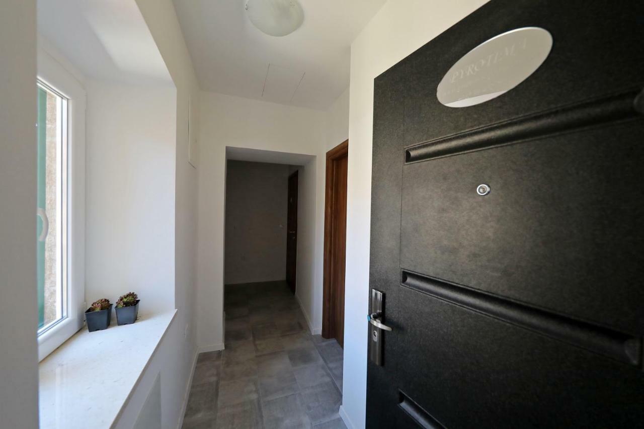 Pyrotima Apartment
